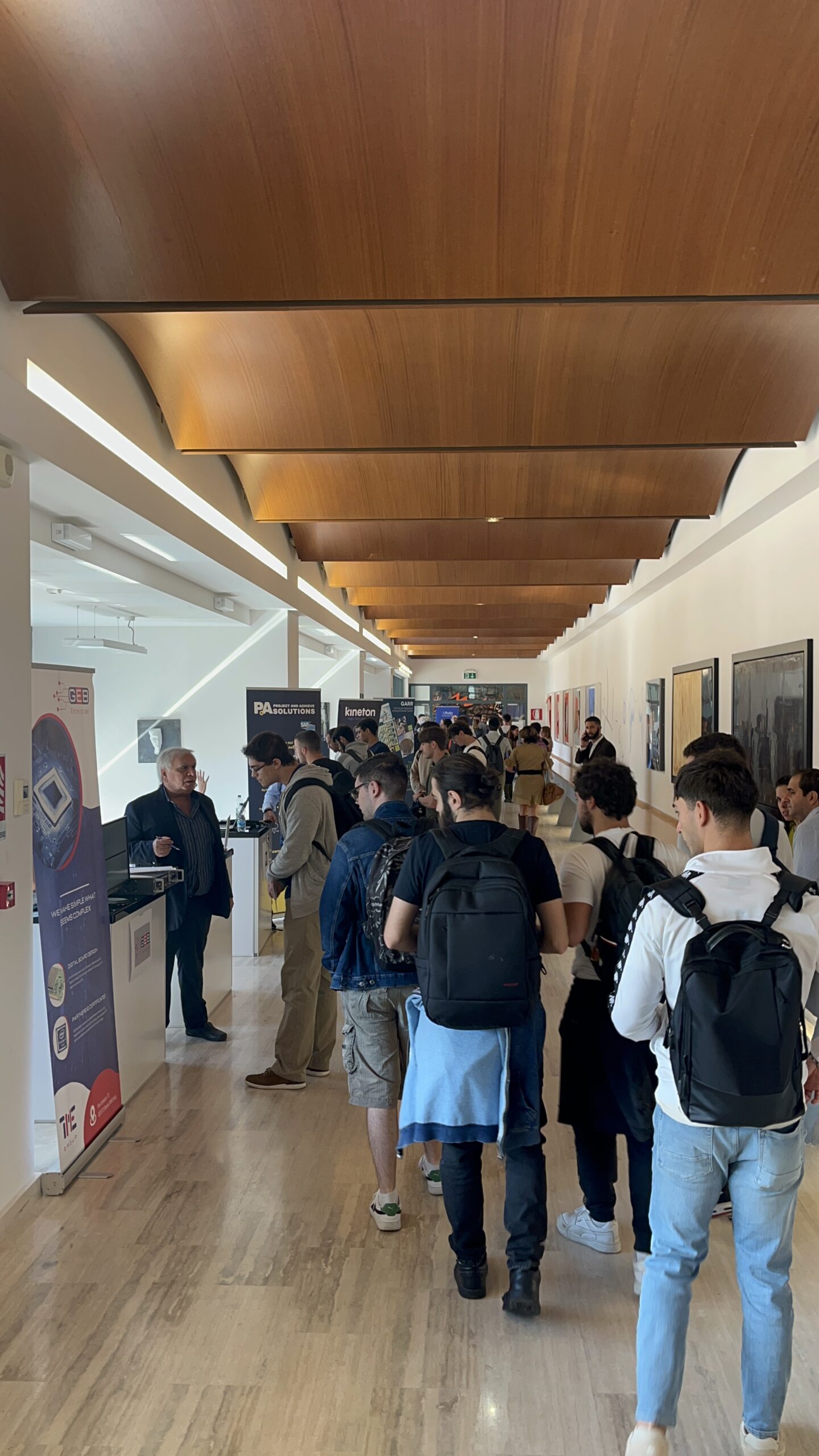 20231017_094714536_iOS